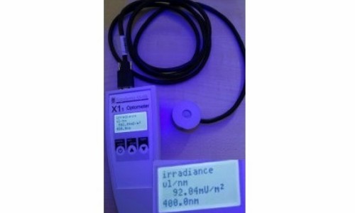 MDC4-1-UV 可測量不同波長的 UV LED 即插即用